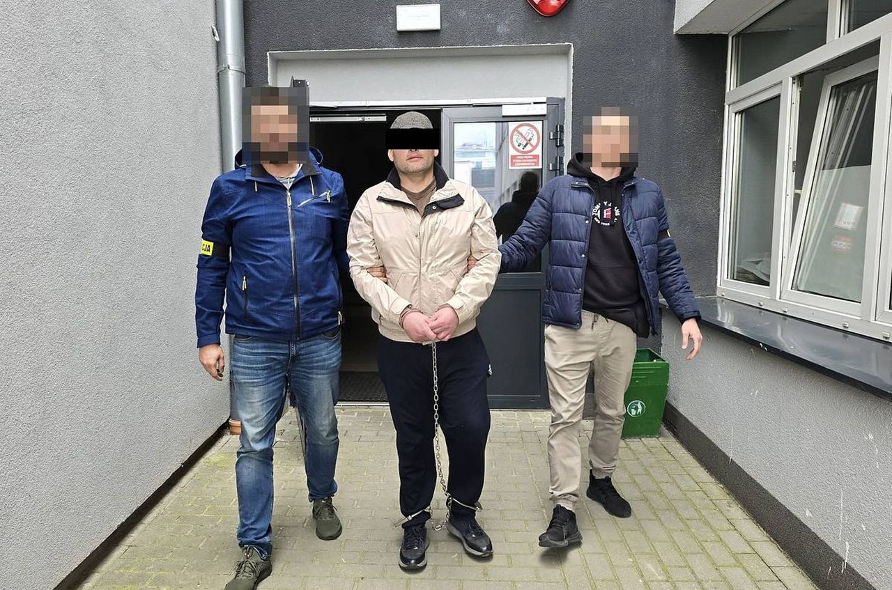 Wypłacił w kantorze 160 tys. Gruzini schwytani przez policję