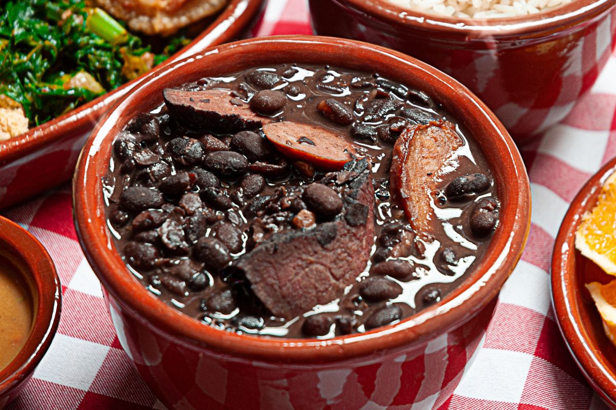 Brazylijski gulasz z czarnej fasoli