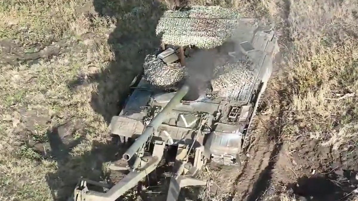 Rosjanie stracili na froncie kolejny czołg, tym razem model T-72B3 