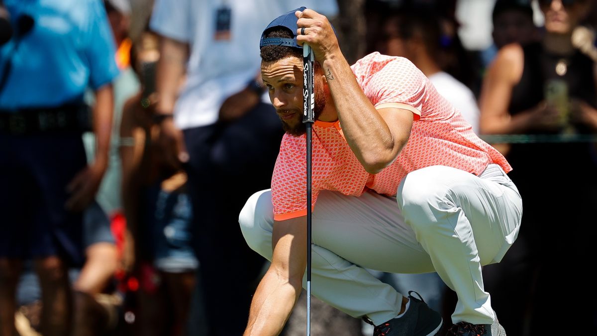 STATELINE, NV - JULY 08:  NBA basketball player Stephen Curry places the ball on the 17th putting green during Round One of the 2022 American Century Championship at Edgewood Tahoe Golf Course on July 8, 2022 in Stateline, Nevada. (Photo by Isaiah Vazquez/Clarkson Creative/Getty Images)