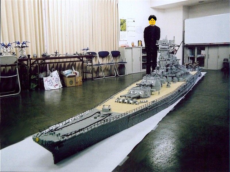 Monumentalny pancernik z klocków lego (150kg!) 13