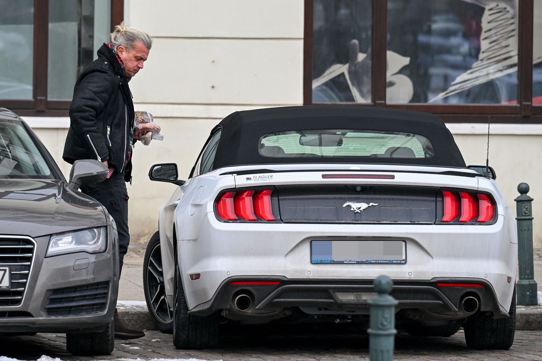 Jarosław Jakimowicz załatwia sprawy na mieście