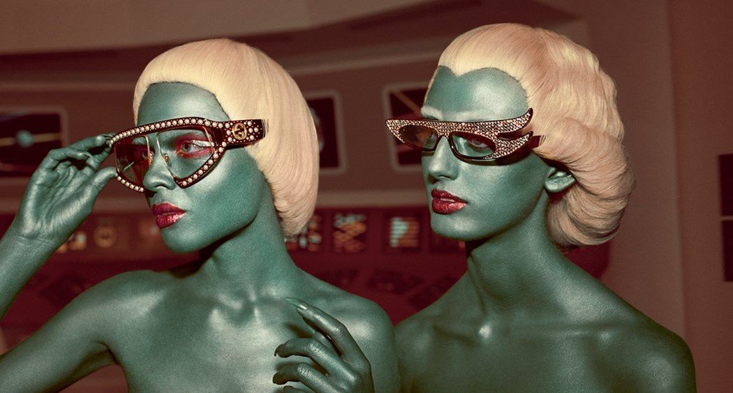 Najnowsza kampania Gucci to uczta wizualna dla miłośników science fiction z lat 50. i 60. 3