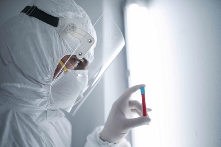 Naukowcy: więcej Polaków bezobjawowo przeszło koronawirusa, niż sądziliśmy 