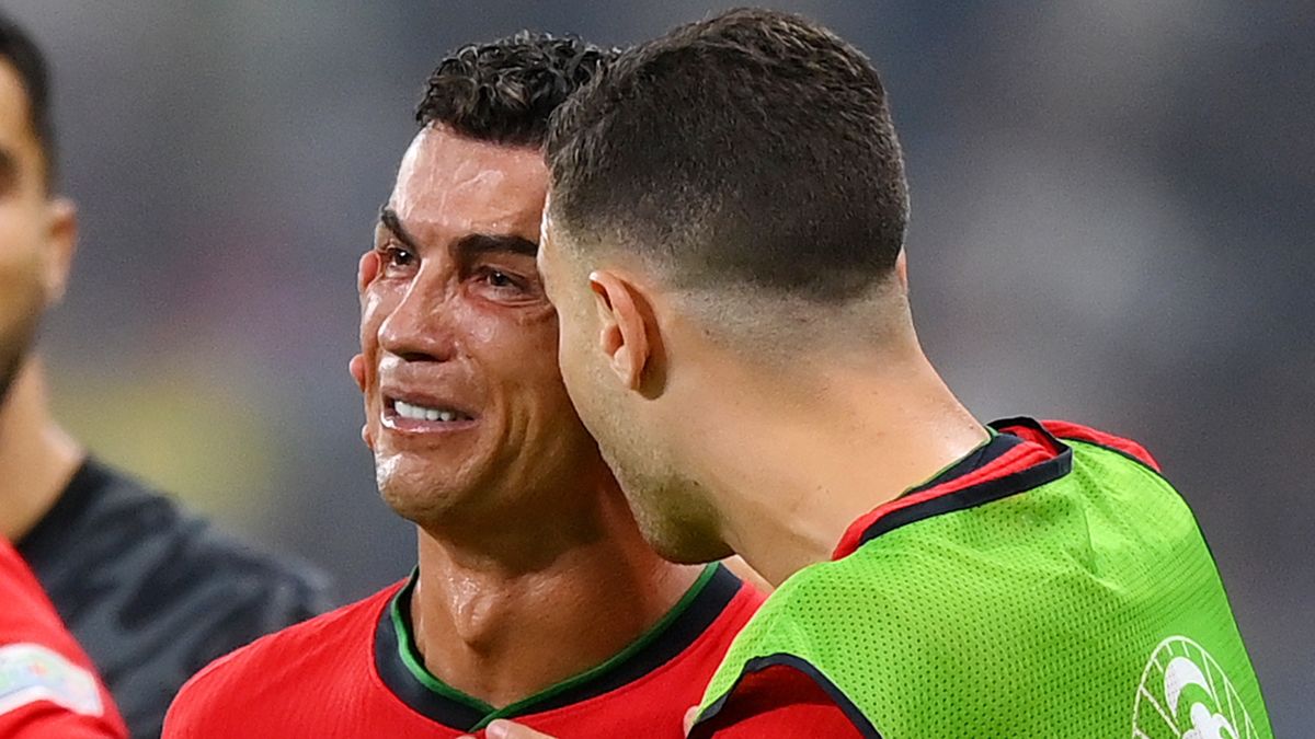 Cristiano Ronaldo zapłakany