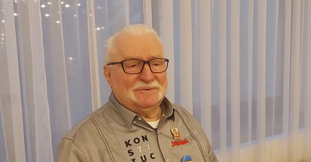 Wałęsa czekał na Tuska. Od rana w Sejmie