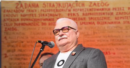 Afera szczepionkowa. Lech Wałęsa wyznaje, że sam zaszczepiłby się w pierwszej kolejności