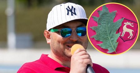 Sprzedaje "cudowny" liść z Parczewa. Kim jest Adam Kościańczuk?