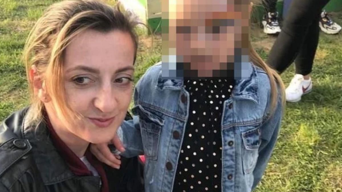 Poszukiwana jest wokalistka Monika Dejk-Ćwikła.