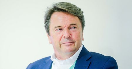 Polski miliarder ostrzega. "Oni się po prostu mylą"