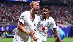 Mundial pomaga kanałom TVP. Republika w dół o 25 proc.