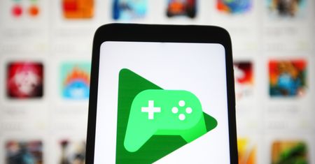 Efekt pandemii. Wydajemy więcej niż kiedykolwiek na aplikacje i gry na smartfony