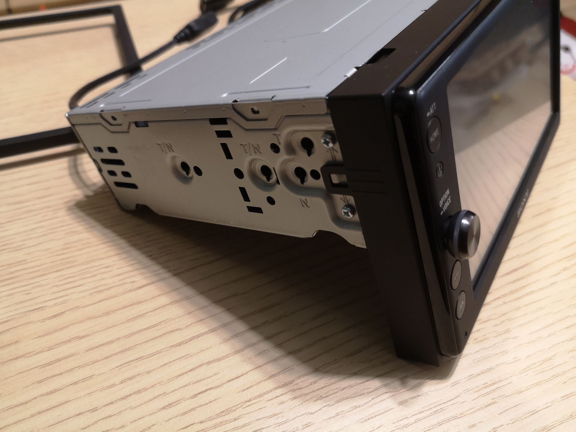 Sony XAV-AX100: sposób na Android Auto i Apple CarPlay w każdym samochodzie 7