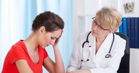 "Trudna prawda". W jaki sposób przekazywać pacjentowi złą diagnozę?