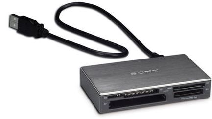 Czytnik kart Sony MRW62E, czyli 17 w 1 1