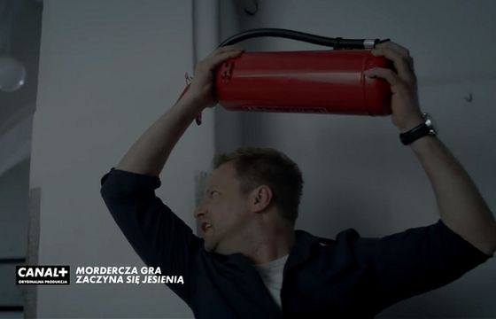 Zakrwawiony Maciej Stuhr w teaserze serialu „Belfer 2” (wideo)