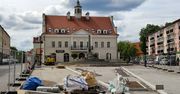 Ostróda: Plac Tysiąclecia zmienia swoje oblicze. Widać już pierwsze efekty