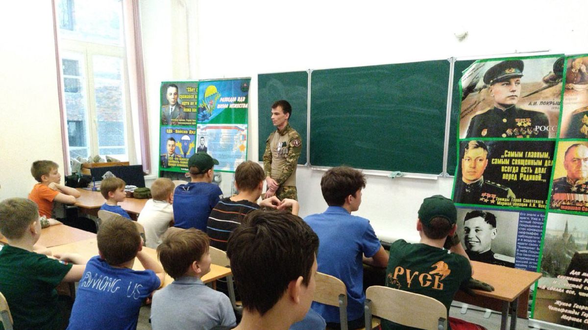 Szok w Rosji? Skazaniec prowadzi zajęcia z młodzieżą