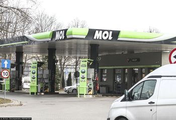 MOL i Slovnaft skarżą się do Brukseli. "Nieuczciwe praktyki cenowe"