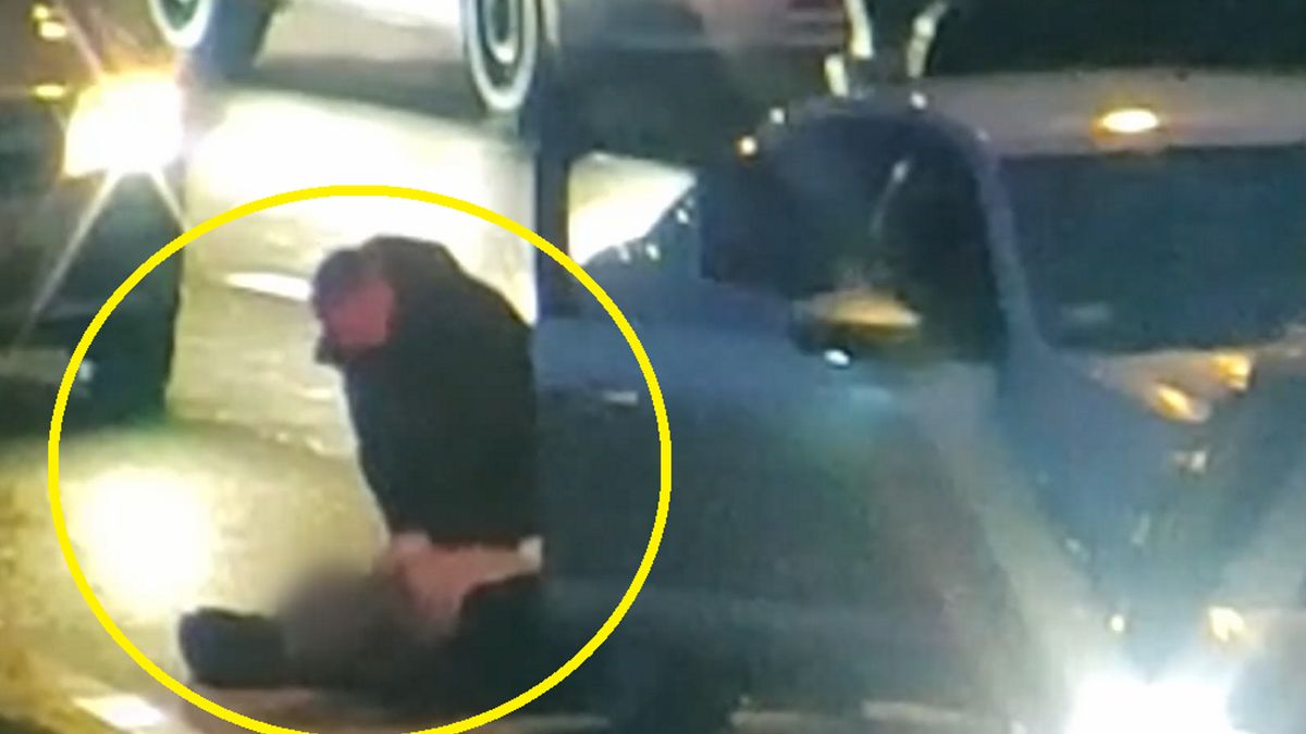 Policjant przyjął wzorową postawę