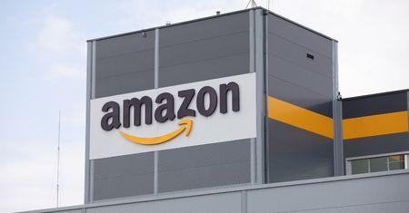 Wielka afera w Amazonie. Straciła pracę za "filmowanie zwłok"?