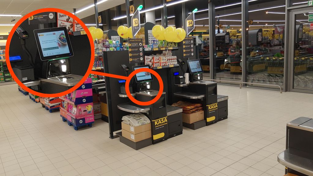 Pod skanerem na kasie samoobsługowej Biedronki znajdują się ukryte funkcje 