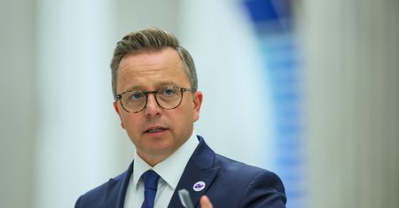 Kościół uderza w edukację zdrowotną. Ostra reakcja Jońskiego