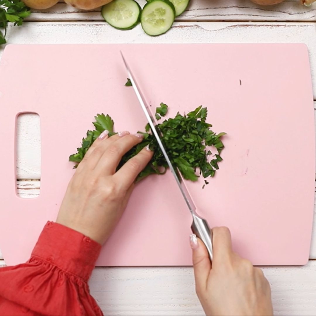 The mix will also include fresh parsley.