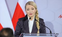 Syn europosłanki potrącony na pasach. Sprawca uciekł z miejsca zdarzenia