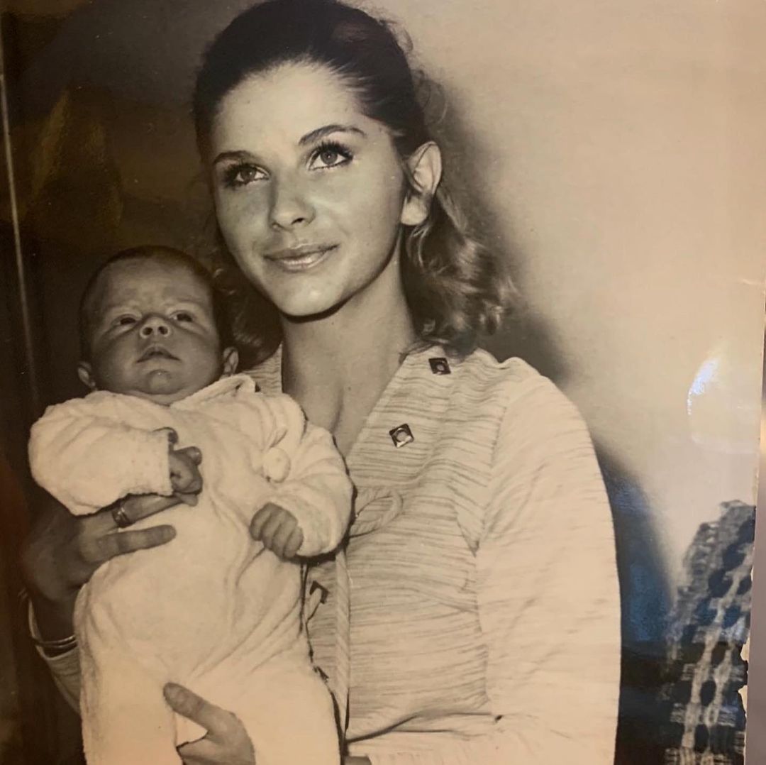 Małgorzata Rozenek pokazała zdjęcie Radosława Majdana z mamą