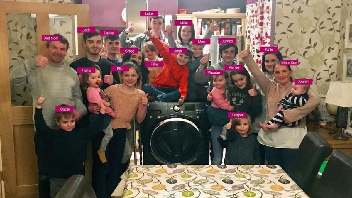 Rodzina Radfordów ma liczną gromadkę dzieci. Obecnie mają 22 pociech, z czego część jest już dorosła.