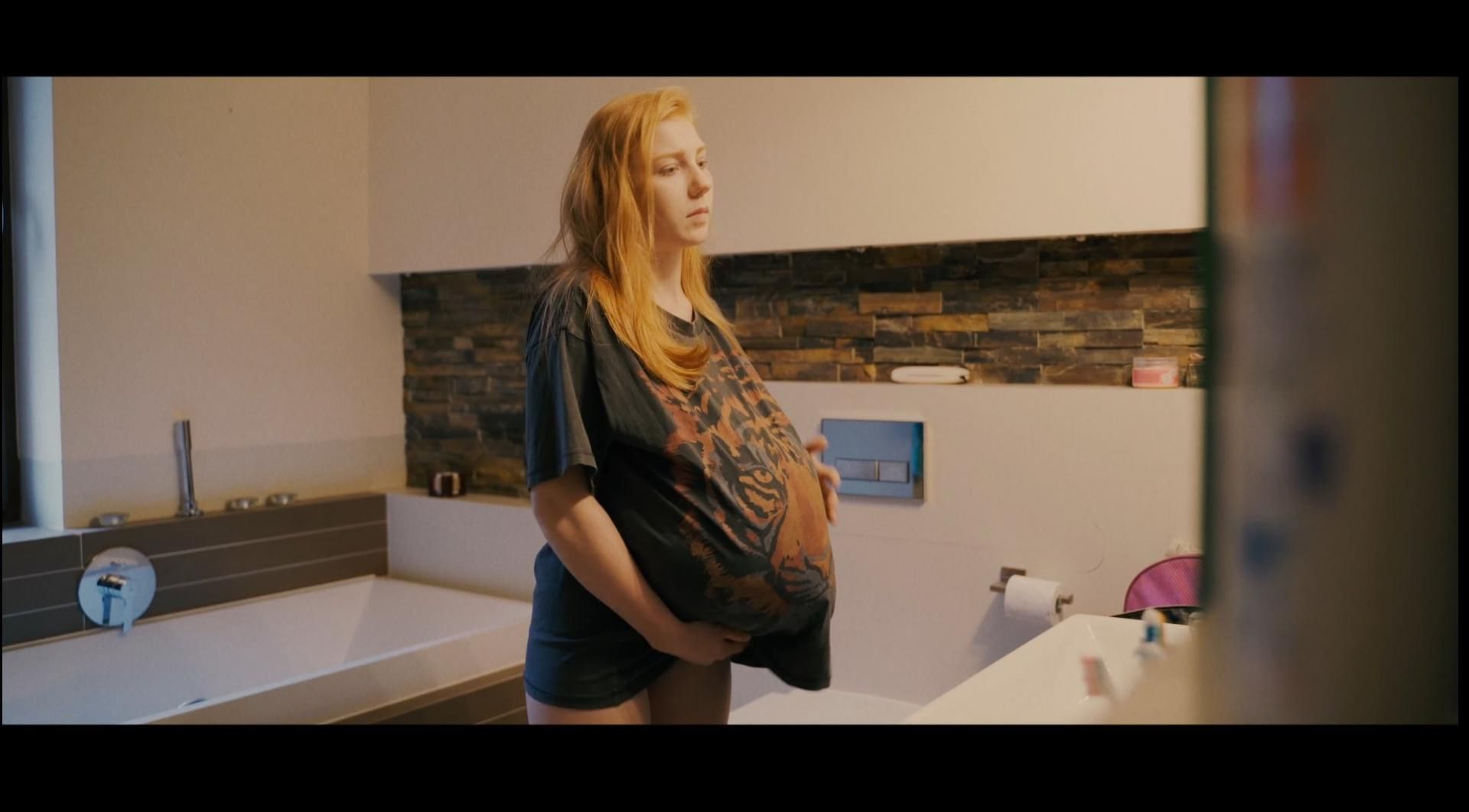 Fim ,,Nastolatka w ciąży'' z Marianną Kowalewską w roli głównej ma już ponad 2 mln wyświetleń na YouTubie