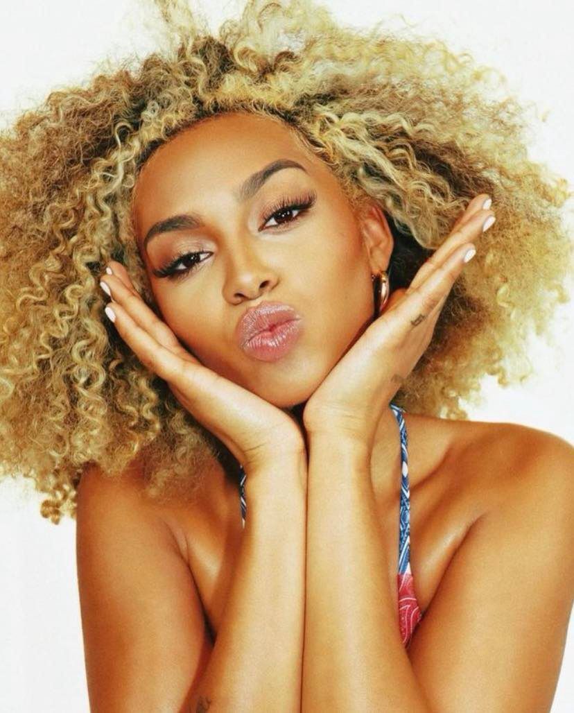 Córka Mel B odtworzyła kultowe stylizacje swojej mamy
