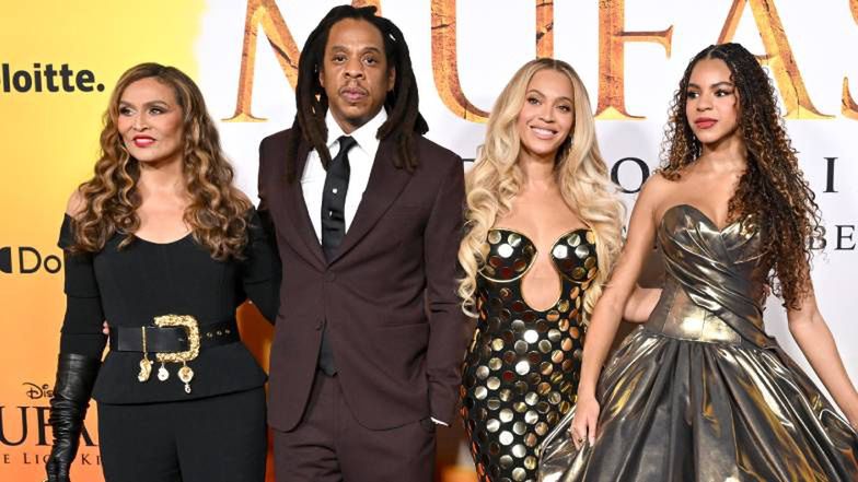 Jay-Z w towarzystwie Beyonce i córki Blue Ivy pozuje na premierze "Mufasa. Król Lew"