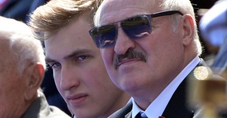 Mówił, że na koronawirusa najlepsza jest wódka. Łukaszenka był zakażony