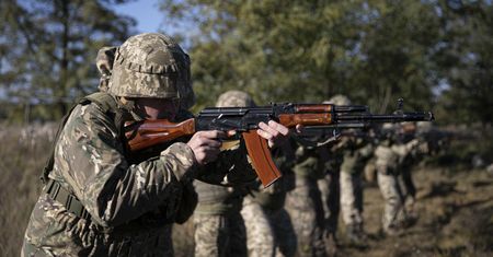 Ukraina pełna broni? "Raj dla handlarzy"
