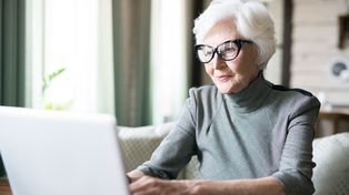 Pracowała 40 lat za minimalną krajową. Oto jej emerytura