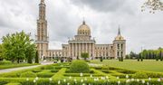 Mała miejscowość, monumentalna budowla. Tak powstawało sanktuarium w Licheniu