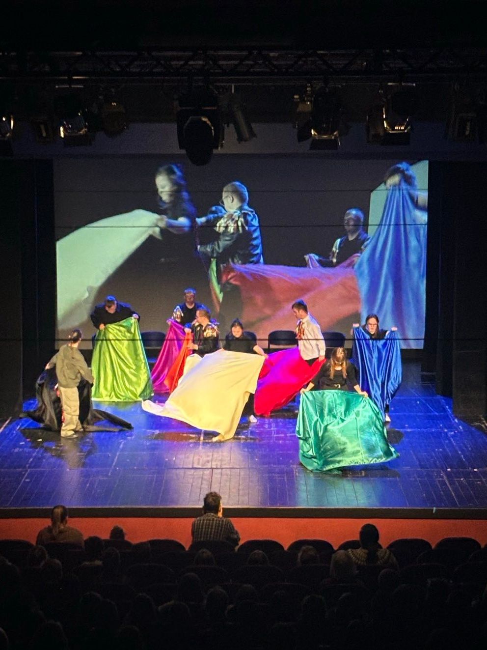 Takiej wersji "Pięknej i Bestii" jeszcze nie widzieliście