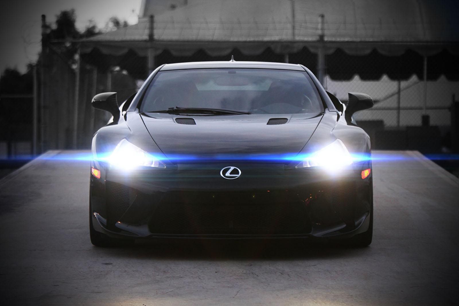 Lexus de Alwis