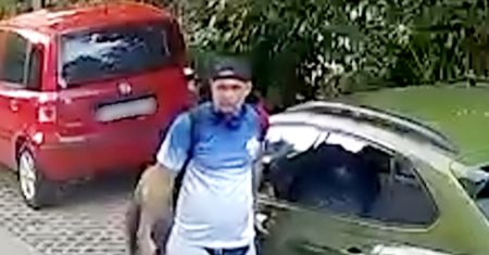 Wykorzystał fakt, że auto było otwarte. Policja szuka tego mężczyzny