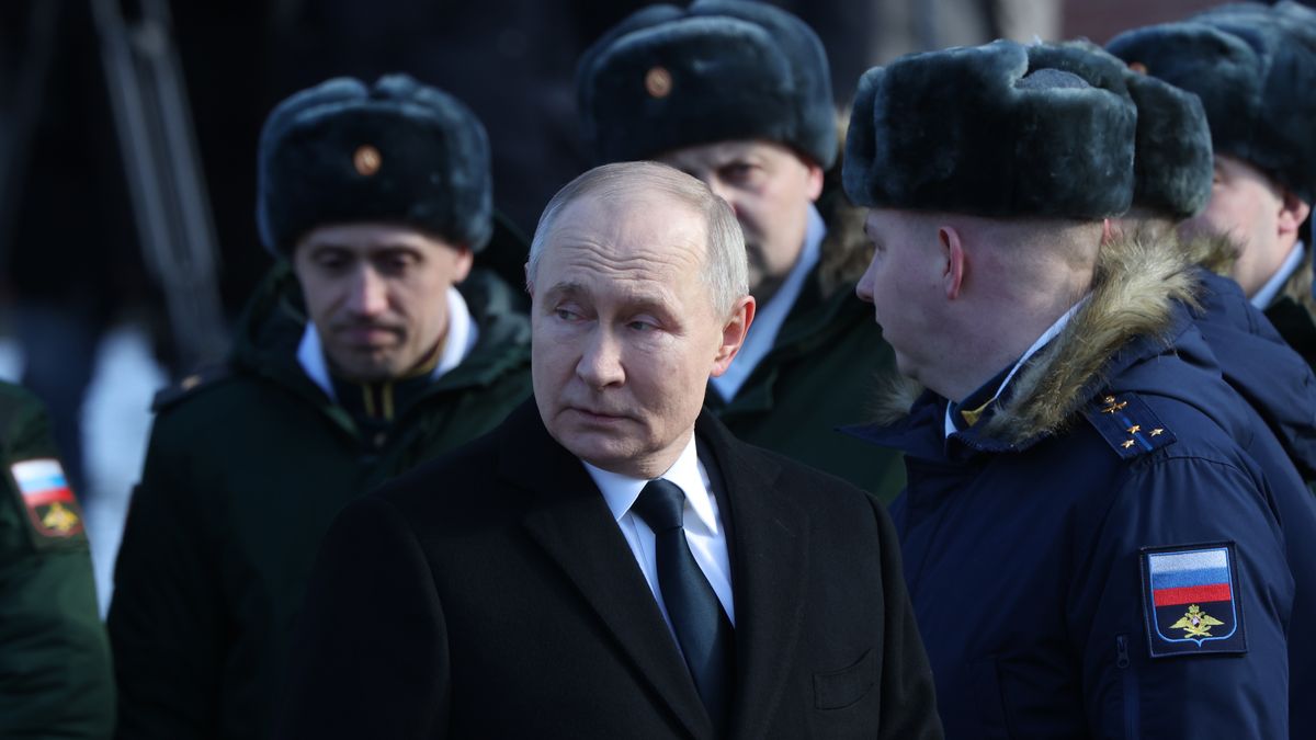 Russians Mark 'Defender Of The Fatherland Day'
MOSCOW, RUSSIA - FEBRUARY 23: (RUSSIA OUT) Russian President Vladimir Putin, accompanied by military officers who have served in the military invasion of Ukraine, attends a wreath-laying ceremony at the Unknown Soldier's Tomb marking Defender of the Fatherland Day on February 23, 2025 in Moscow, Russia. The event continues the Soviet tradition of the marking Red Army Day, celebrated the same day. (Photo by Contributor/Getty Images)
Contributor