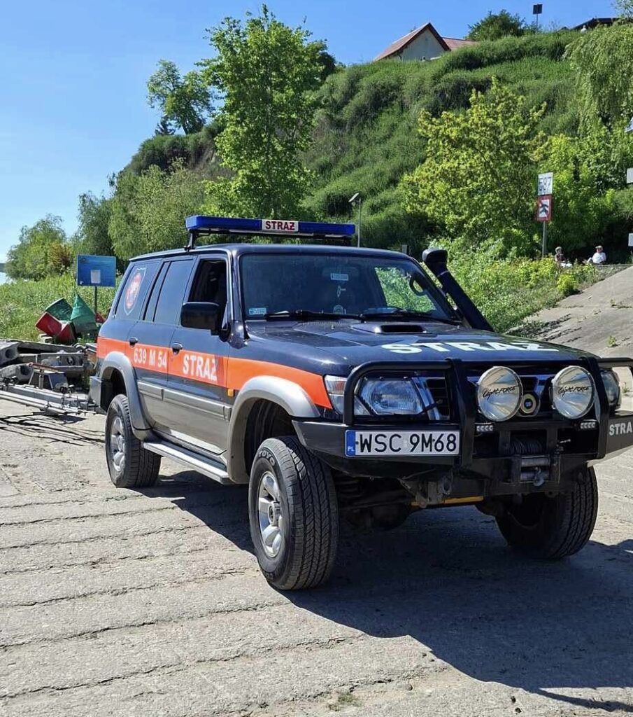 Fot. OSP Kamion pow. Sochaczew. Makabryczne odkrycie na jednej z wysepek na Wiśle