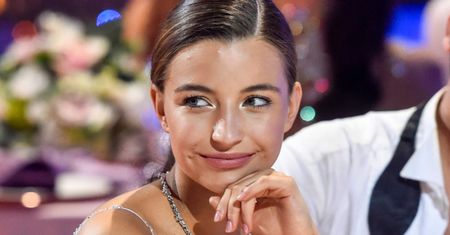 Julia Wieniawa pozdrawia z kolejnych wakacji: "Balijski masaż WJECHAŁ JAK ZŁOTO" (ZDJĘCIA)