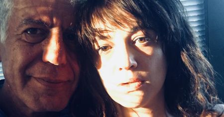 Ostatnie SMS-y przed śmiercią. Bourdain pisał do byłej żony i partnerki