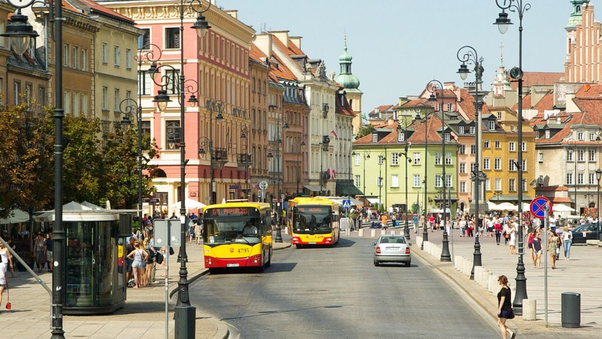 Kierowcy warszawskich autobusów skarżą się na wadliwe narkotesty