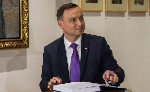 Andrzej Duda PODPISAŁ ustawę o sądach powszechnych! "Nie będzie WETA"