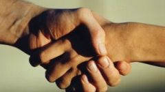 Jak udać że rozpoznajemy kogoś kogo nie pamiętamy 1