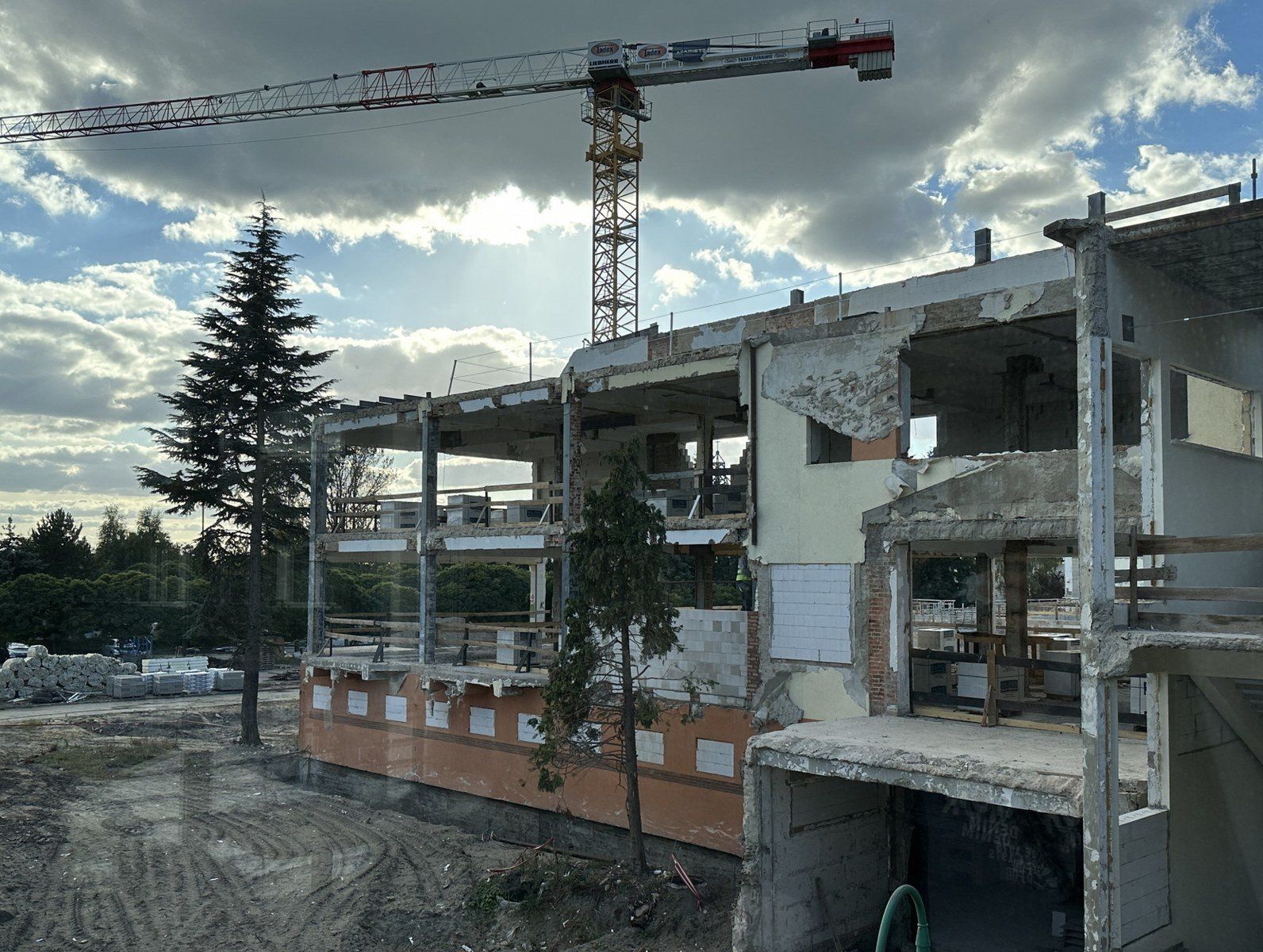 Modernizacja pływalni Akwawit w Lesznie