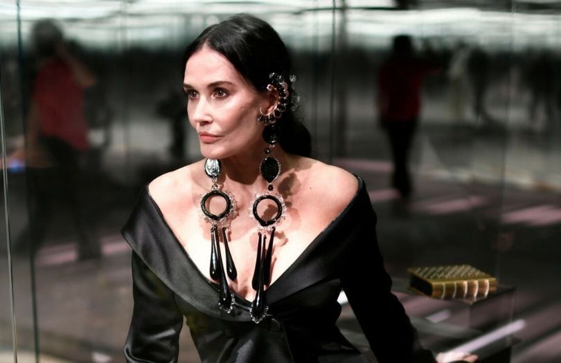 Demi Moore na pokazie Fendi